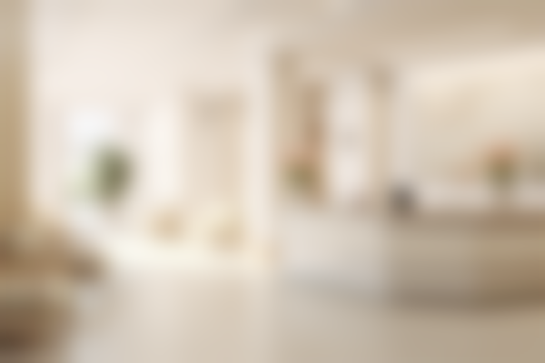 广东肇庆名牙微笑海伦堡口腔门诊部